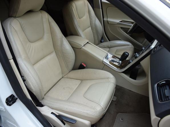 Volvo S60 II с пробегом 2010 года, цена 550 000 рублей, 255478 км, седан, Автокод Объявления