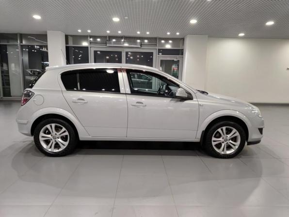 Opel Astra H Рестайлинг с пробегом 2014 года, цена 699 000 рублей, 199464 км, хэтчбек, Автокод Объявления