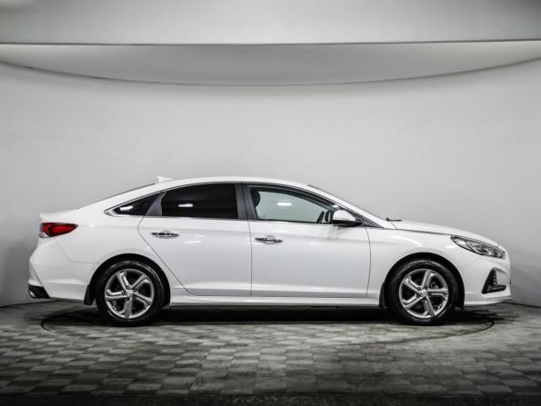 Hyundai Sonata VII (LF) Рестайлинг с пробегом 2018 года, цена 1 549 000 рублей, 174835 км, седан, Автокод Объявления
