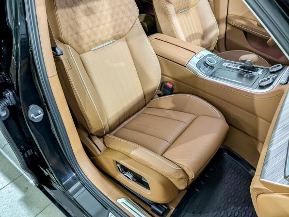 Hongqi H9 I с пробегом 2023 года, цена 4 215 000 рублей, 5367 км, седан, Автокод Объявления