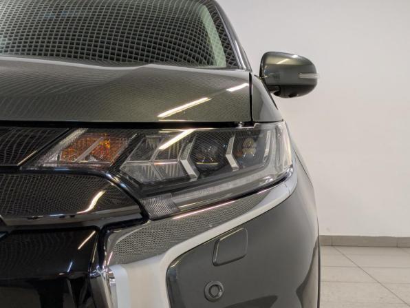 Mitsubishi Outlander III Рестайлинг 3 с пробегом 2022 года, цена 2 795 000 рублей, 65823 км, внедорожник, Автокод Объявления