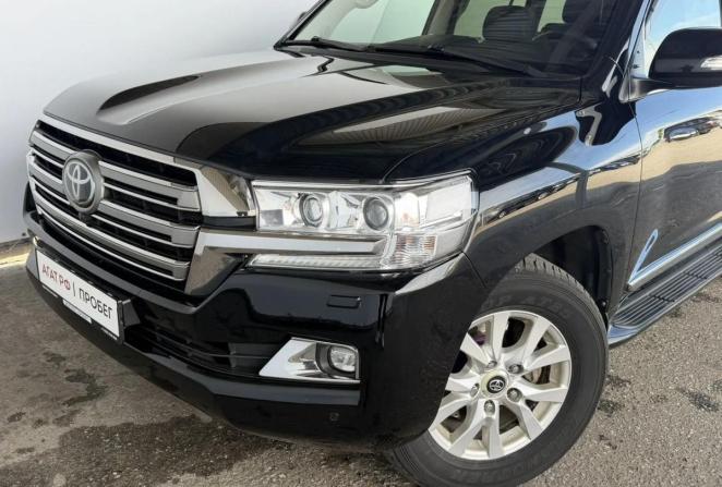 Toyota Land Cruiser 200 Series Рестайлинг 2 с пробегом 2015 года, цена 5 717 000 рублей, 140586 км, внедорожник, Автокод Объявления