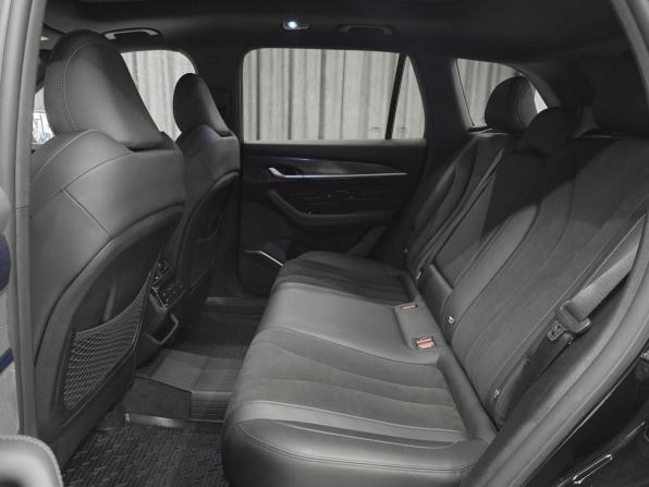 Geely Monjaro I Рестайлинг с пробегом 2024 года, цена 3 699 000 рублей, 13070 км, внедорожник, Автокод Объявления