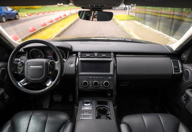 Land Rover Discovery V с пробегом 2019 года, цена 2 429 800 рублей, 134346 км, внедорожник, Автокод Объявления