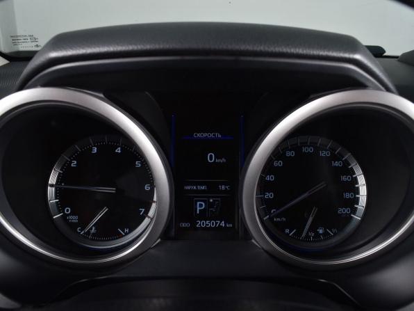 Toyota Land Cruiser Prado 150 Series Рестайлинг 1 с пробегом 2016 года, цена 4 099 999 рублей, 204597 км, внедорожник, Автокод Объявления