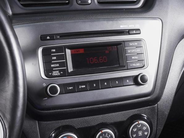 Kia Rio III Рестайлинг с пробегом 2015 года, цена 960 000 рублей, 157002 км, седан, Автокод Объявления