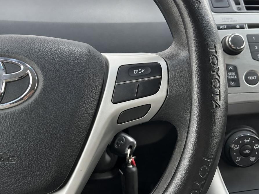 Toyota Verso I Уфа  - изображение 10