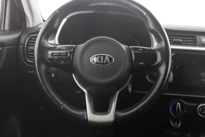 Kia Rio IV Рестайлинг с пробегом 2021 года, цена 1 229 000 рублей, 171000 км, седан, Автокод Объявления