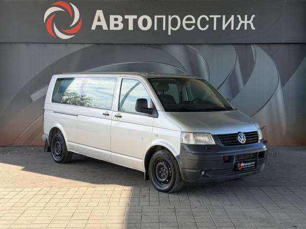 Volkswagen Caravelle T5 с пробегом 2009 года, цена 1 120 000 рублей, 346300 км, минивэн, Автокод Объявления