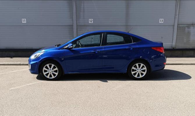 Hyundai Solaris I с пробегом 2011 года, цена 779 000 рублей, 118457 км, седан, Автокод Объявления