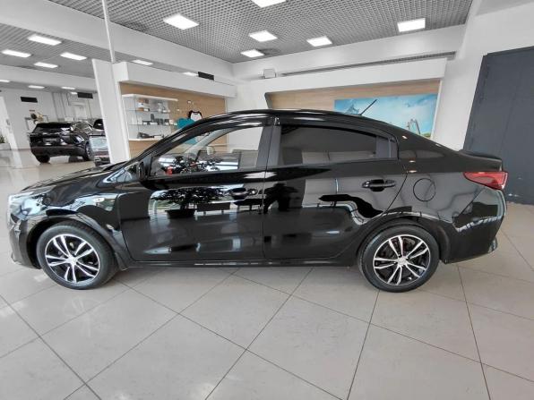 Kia Rio IV Рестайлинг с пробегом 2021 года, цена 1 725 000 рублей, 73000 км, седан, Автокод Объявления