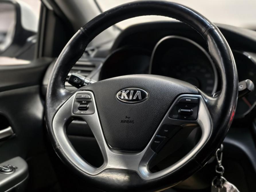 Kia Rio III Рестайлинг Курск  - изображение 10