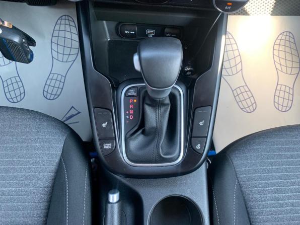 Kia Soul III с пробегом 2022 года, цена 2 140 000 рублей, 34000 км, хэтчбек, Автокод Объявления