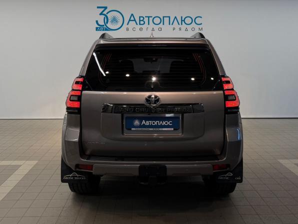 Toyota Land Cruiser Prado 150 Series Рестайлинг 3 с пробегом 2021 года, цена 9 400 000 рублей, 126332 км, внедорожник, Автокод Объявления