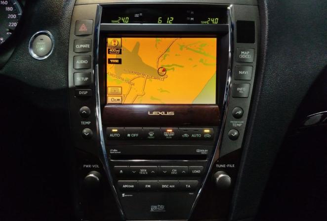 Lexus ES V Рестайлинг с пробегом 2010 года, цена 1 100 000 рублей, 280674 км, седан, Автокод Объявления