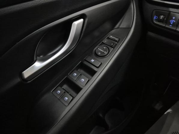 Hyundai i30 III Рестайлинг 2 с пробегом 2022 года, цена 1 790 000 рублей, 83248 км, универсал, Автокод Объявления