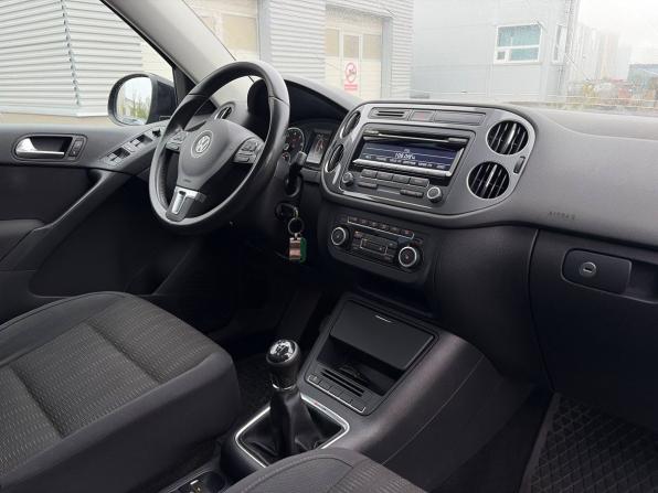 Volkswagen Tiguan I Рестайлинг с пробегом 2011 года, цена 755 000 рублей, 287000 км, внедорожник, Автокод Объявления