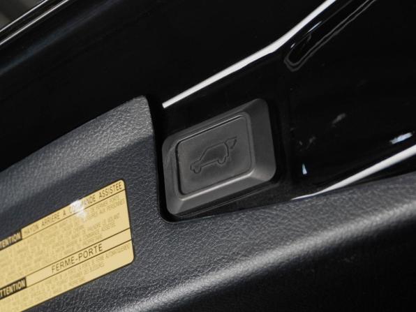 Toyota Highlander II (XU40) Рестайлинг с пробегом 2012 года, цена 2 399 000 рублей, 114321 км, внедорожник, Автокод Объявления