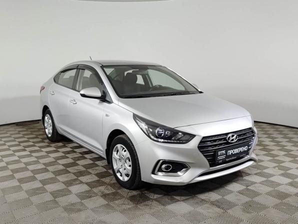 Hyundai Solaris II с пробегом 2018 года, цена 1 200 000 рублей, 130000 км, седан, Автокод Объявления