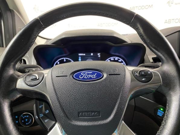 Ford Tourneo Connect II Рестайлинг с пробегом 2018 года, цена 1 549 900 рублей, 169643 км, минивэн, Автокод Объявления