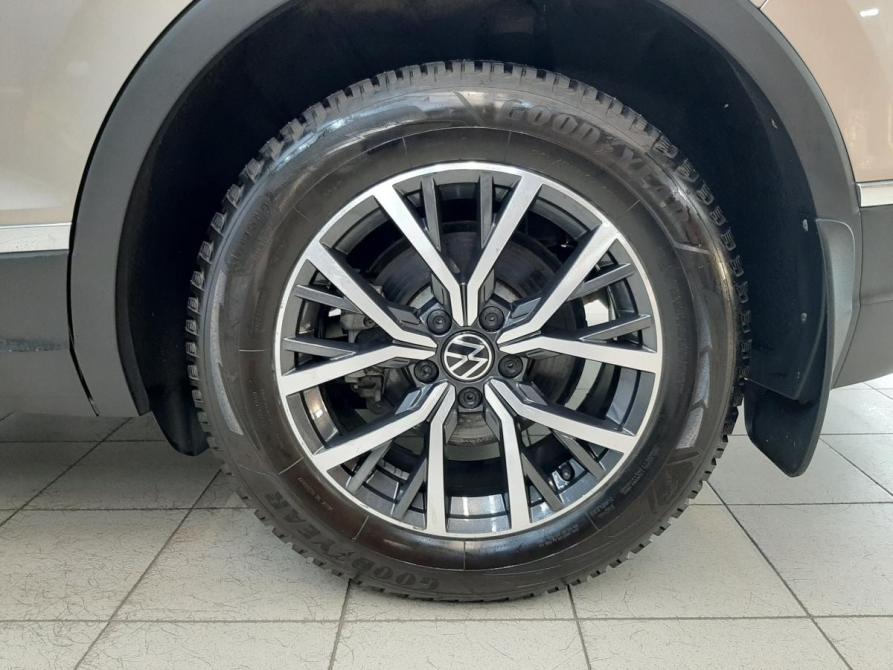 Volkswagen Tiguan II Рестайлинг Москва  - изображение 13