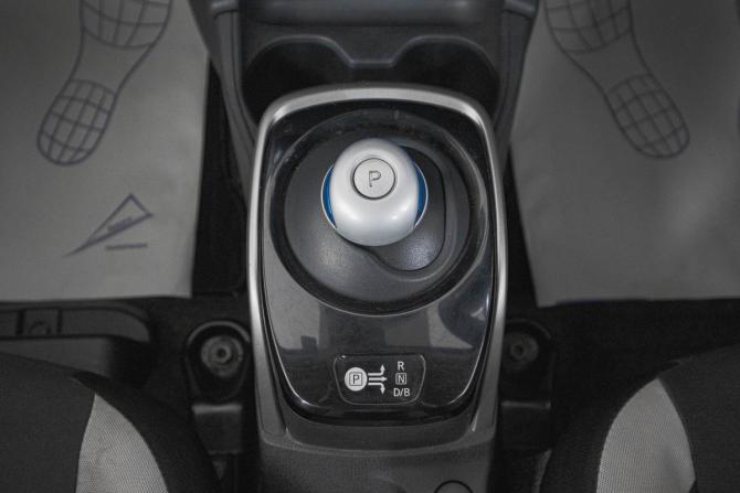 Nissan Note II Рестайлинг с пробегом 2017 года, цена 999 000 рублей, 171000 км, хэтчбек, Автокод Объявления
