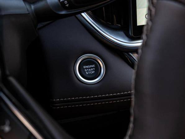 Geely Monjaro I Рестайлинг 2 с пробегом 2026 года, цена 4 130 000 рублей, 24 км, внедорожник, Автокод Объявления