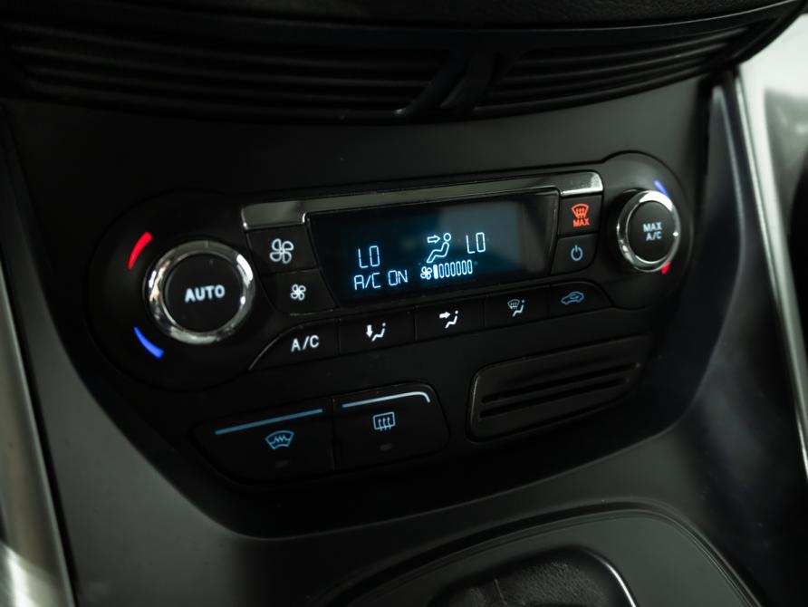 Ford Kuga II Санкт-Петербург  - изображение 17