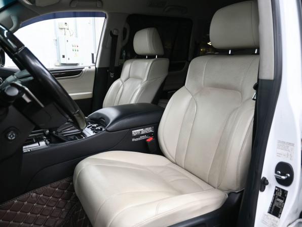 Lexus LX III Рестайлинг 2 с пробегом 2017 года, цена 6 999 900 рублей, 149005 км, внедорожник, Автокод Объявления