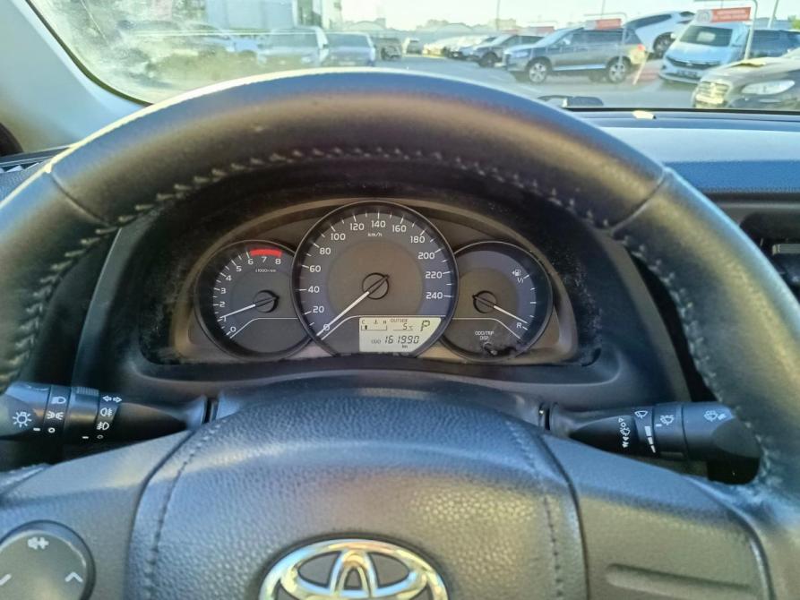 Toyota Corolla XI (E160 E170 E180) Рестайлинг 1 Тюмень  - изображение 17