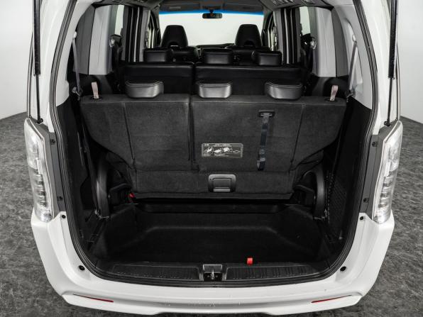 Honda Stepwgn IV Рестайлинг с пробегом 2012 года, цена 1 620 000 рублей, 154360 км, минивэн, Автокод Объявления
