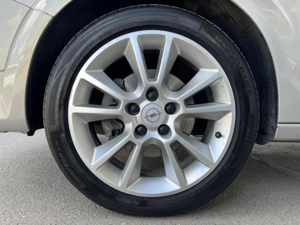 Opel Astra H Рестайлинг с пробегом 2008 года, цена 474 000 рублей, 250000 км, хэтчбек, Автокод Объявления