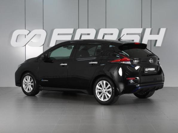 Nissan Leaf II (ZE1) с пробегом 2018 года, цена 1 689 000 рублей, 226549 км, хэтчбек, Автокод Объявления