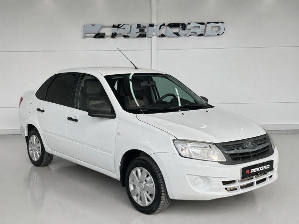 Lada (ВАЗ) Granta I с пробегом 2017 года, цена 399 000 рублей, 114081 км, седан, Автокод Объявления