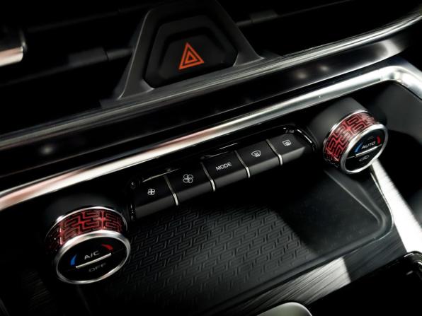 Geely Tugella I Рестайлинг с пробегом 2024 года, цена 3 150 000 рублей, 39361 км, внедорожник, Автокод Объявления