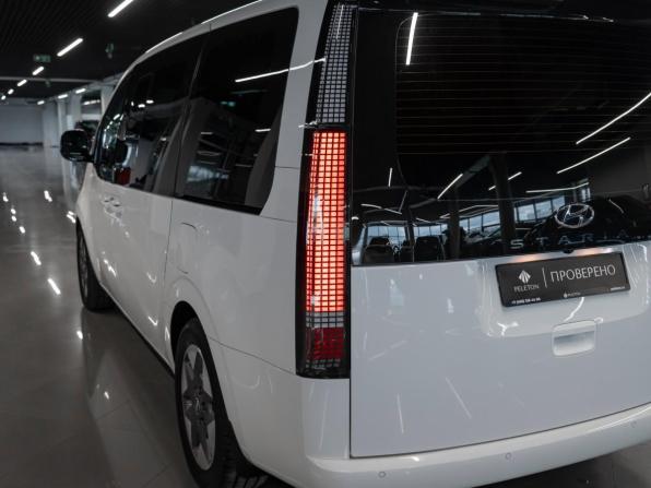Hyundai Staria I с пробегом 2021 года, цена 5 380 000 рублей, 49261 км, минивэн, Автокод Объявления