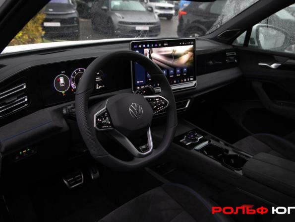 Volkswagen Tiguan III (China Market) с пробегом 2024 года, цена 4 448 000 рублей, 32653 км, внедорожник, Автокод Объявления