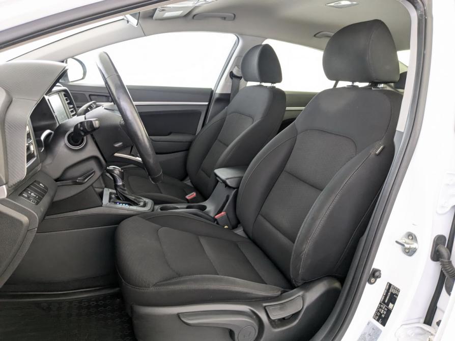 Hyundai Elantra VI (AD) Рестайлинг Москва  - изображение 18