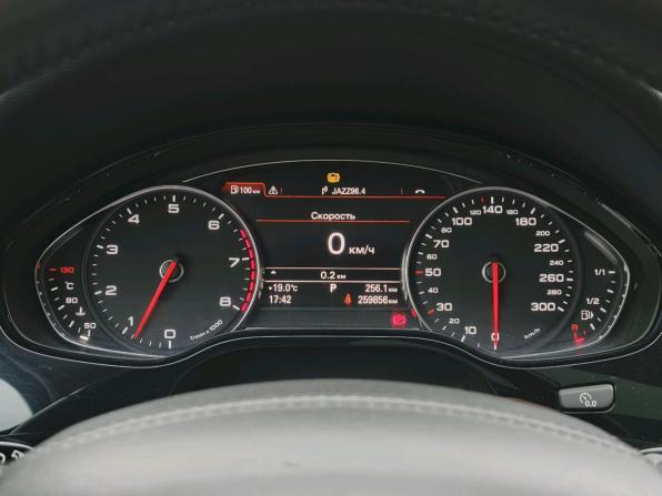 Audi A8 III (D4) Рестайлинг с пробегом 2014 года, цена 1 889 000 рублей, 259854 км, седан, Автокод Объявления