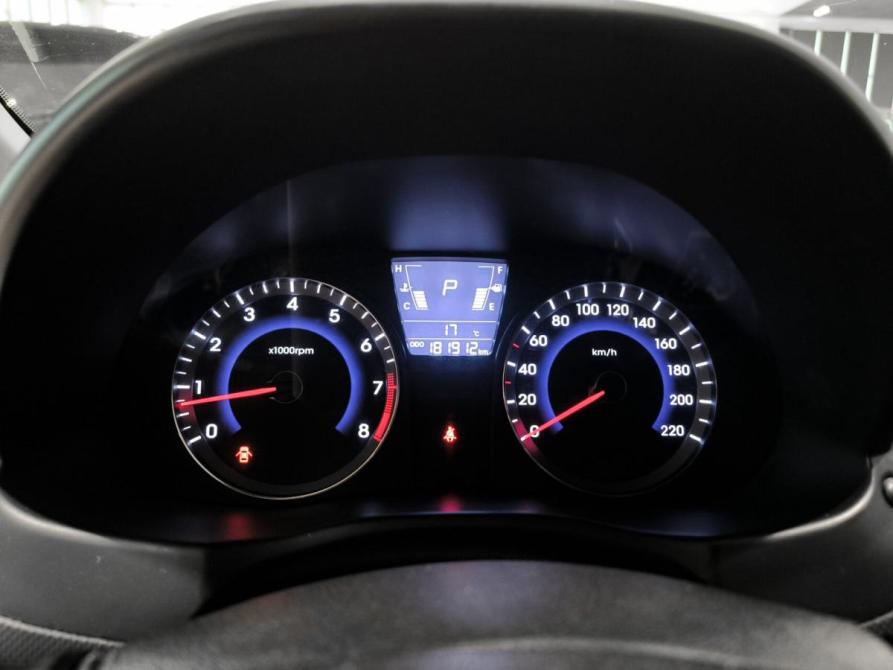 Hyundai Solaris I Казань  - изображение 16