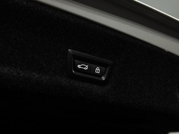 BMW 3 серии VII (G2x) с пробегом 2021 года, цена 3 549 700 рублей, 48242 км, седан, Автокод Объявления