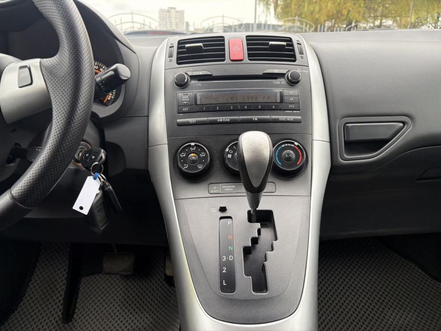 Toyota Auris I Рестайлинг Пермь  - изображение 17