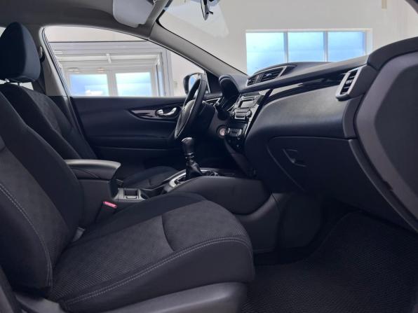 Nissan Qashqai II Рестайлинг с пробегом 2018 года, цена 1 350 000 рублей, 145778 км, внедорожник, Автокод Объявления