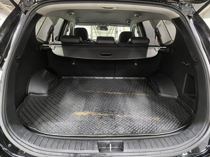 Hyundai Santa Fe IV Казань  - изображение 12