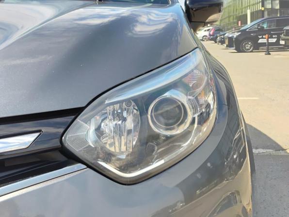 Renault Kaptur I Рестайлинг с пробегом 2021 года, цена 1 573 000 рублей, 92907 км, внедорожник, Автокод Объявления
