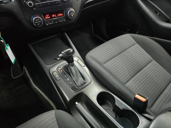 Kia Cerato III с пробегом 2013 года, цена 1 349 000 рублей, 119000 км, седан, Автокод Объявления