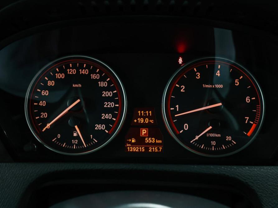 BMW X5 II (E70) Рестайлинг Москва  - изображение 14