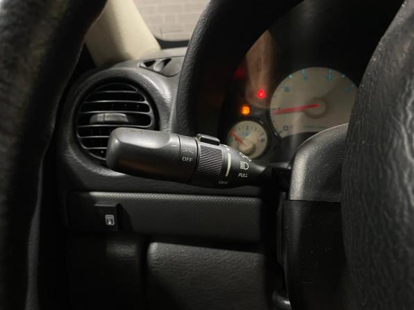 Jeep Cherokee III (KJ) с пробегом 2004 года, цена 730 000 рублей, 332921 км, внедорожник, Автокод Объявления