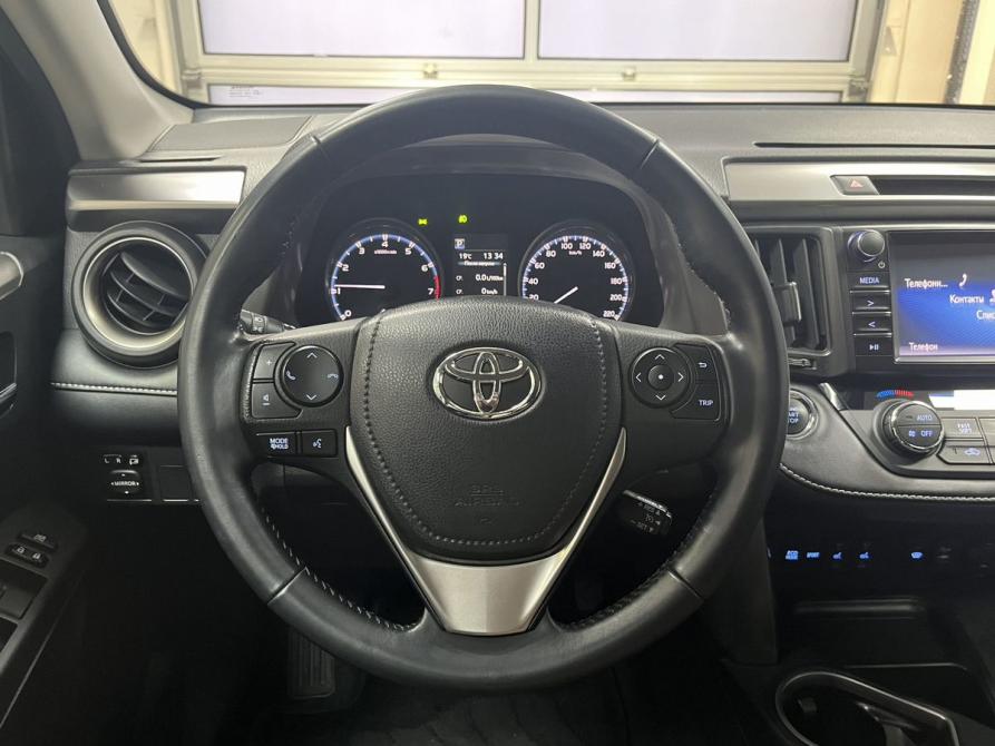 Toyota RAV4 IV (XA40) Рестайлинг Тверь  - изображение 9