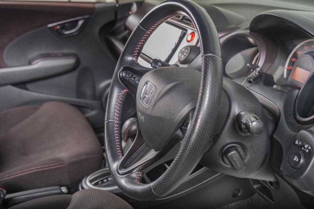 Honda Fit II Томск  - изображение 13